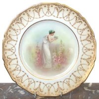 Lot 521 - Royal Doulton plate DB3821