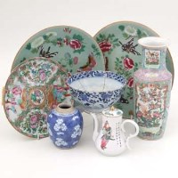 Lot 498 - Group of Chinese porcelain.