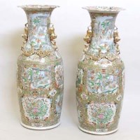 Lot 503 - Large pair of Cantonese vases