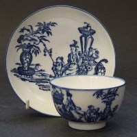 Lot 529 - Caughley mother and child/belltoy tea bowl and