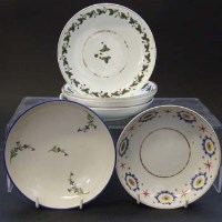 Lot 540 - Pinxton pattern 13 saucer and 5 saucer with