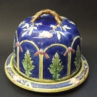 Lot 578 - 19th cent Staffordshire stilton dish and cover
