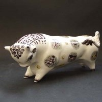 Lot 636 - Wedgwood taurus bull