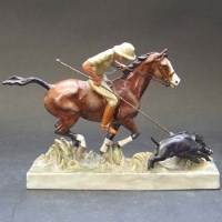 Lot 638 - Royal Worcester hog hunting.