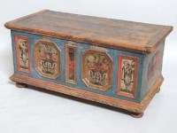 Lot 711 - Painted pine coffer.