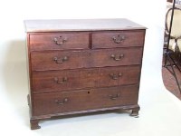 Lot 713 - Oak chest of drawers.