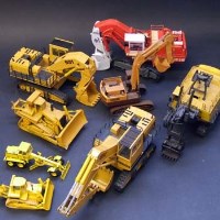 Lot 323 - Group of Conrad site and construction vehicles