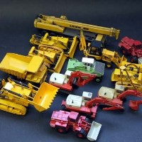 Lot 325 - Group of Gescha site and construction vehicles