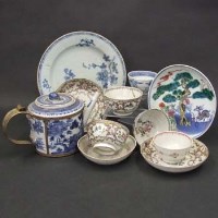 Lot 346 - Assortment of Chinese export porcelain.