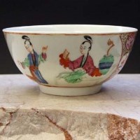 Lot 354 - Worcester Giles bowl