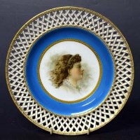Lot 402 - Minton plate pierced border