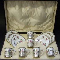 Lot 404 - Aynsley Mikado coffee set cased.