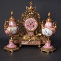 Lot 451 - Clock garniture