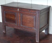 Lot 481 - 17th century oak jointed chest