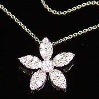 Lot 251 - Diamond floral pendant