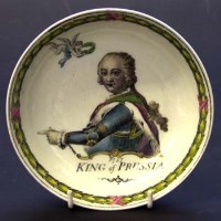 Lot 430 - Worcester King of Prussia saucer (painted)