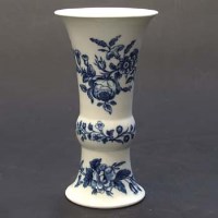 Lot 432 - Worcester blue and white vase gu shape