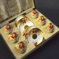 Lot 464 - Royal Worcester boxed coffee set