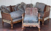 Lot 552 - Bergere three piece lounge suite