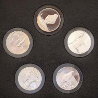 Lot 290 - Peter Scott silver medals