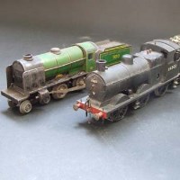 Lot 505 - Bassett Lowke 0 gauge 0-6-0 clockwork locomotive and tender
