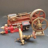 Lot 512 - Two Stuart engines and two other items