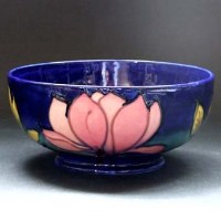 Lot 656 - Moorcroft magnolia pattern bowl