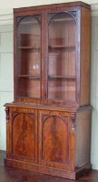 Lot 771 - 19th century mahogany two door bookcase