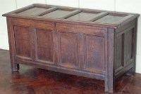 Lot 776 - Oak coffer