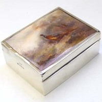Lot 575 - Royal Worcester cigar box by Stinton