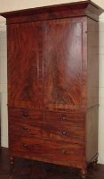 Lot 684 - Mahogany press