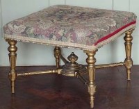 Lot 706 - Gilt square stool