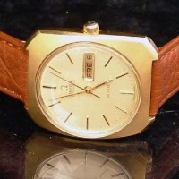 Lot 533 - Omega automatic DeVille day/date watch