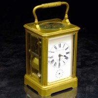 Lot 535 - Brass carriage clock