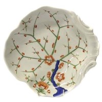 Lot 729 - Worcester shell dish.