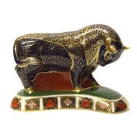Lot 755 - Crown Derby bull