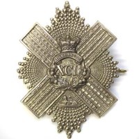 Lot 291 - Large collection of military cap badges