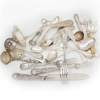 Lot 318 - Collection of mixed silver cutlery