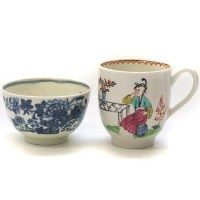 Lot 570 - Worcester cup and teabowl
