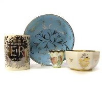 Lot 658 - Wedgwood Norman Wilson / M Taplin bowl and three other unmarked pieces