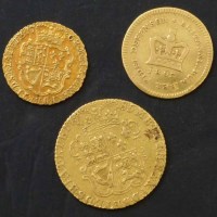 Lot 223 - George III 1/4 guinea, 1/3 guinea, 1/2 guinea (3)