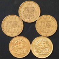 Lot 235 - Five Victoria and Edward VII half-sovereigns