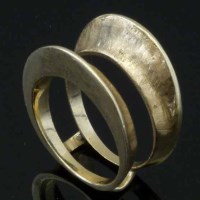 Lot 284 - Yellow gold ring Scandinavian.