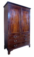 Lot 597 - Linen press