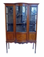 Lot 611 - Edwardian display cabinet