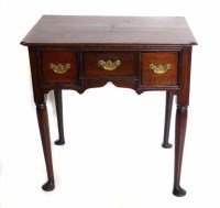 Lot 638 - Oak low boy.