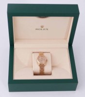 Lot 395 - A lady's Rolex oyster perpetual date just, yellow