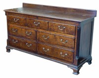 Lot 636 - George III Lancashire chest