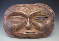 Lot 19 - Large Mbunda mask, 66cm wide     All lots in this
