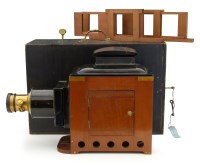 Lot 15 - Magic lantern